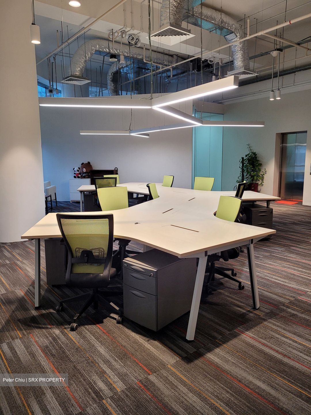 Oxley Tower (D1), Office #521322771